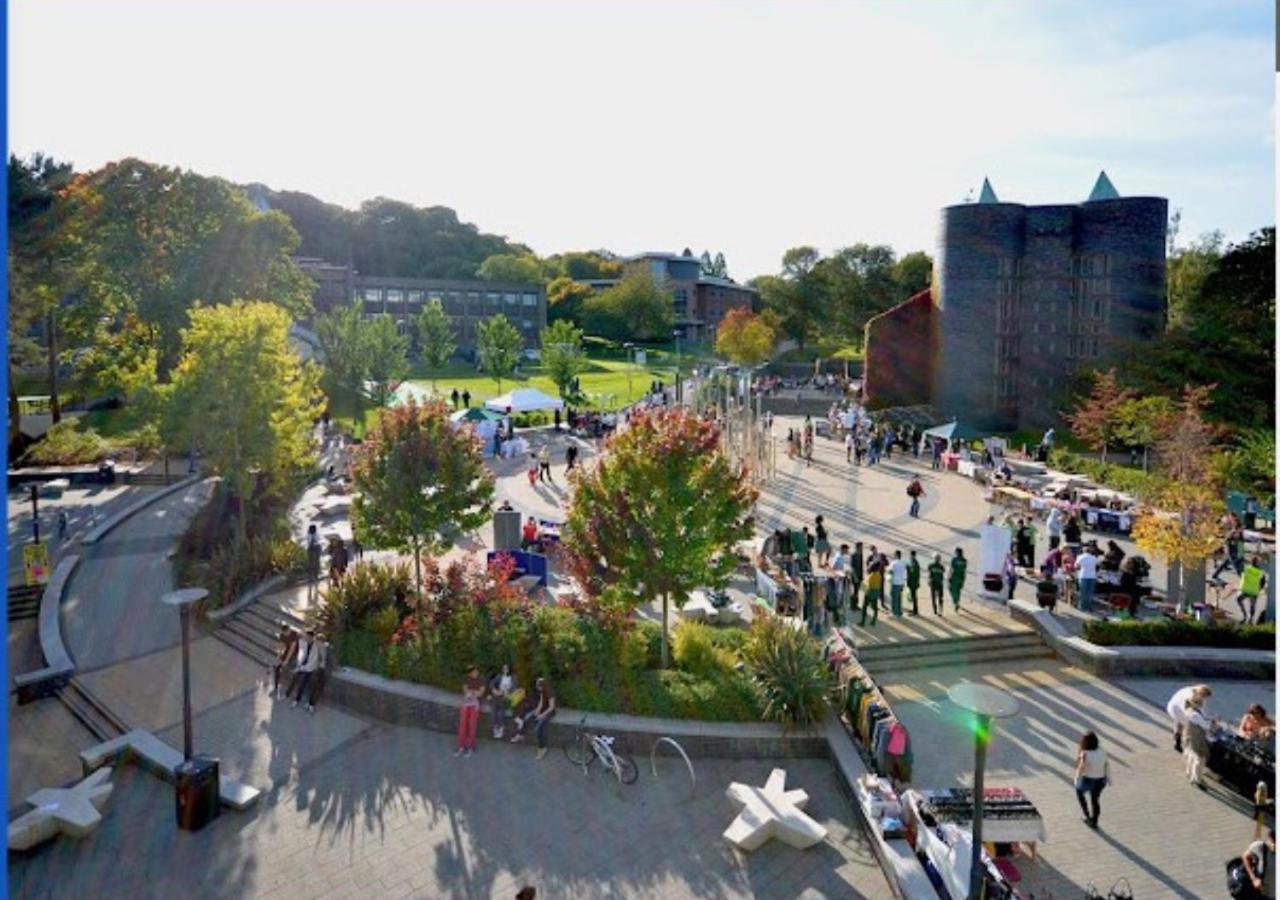 Darwin Stays - Service Accommodation In Newcastle Under Lyme City Centre Экстерьер фото